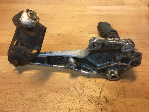 Honda CB250N Superdream left footrest assembly and pegs